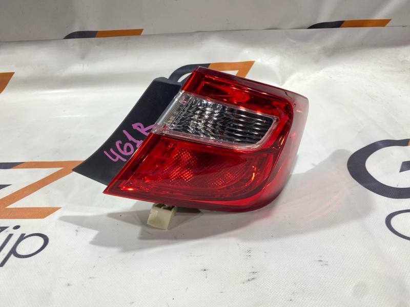 Стоп-сигнал Toyota Camry AVV50 2AR-FXE 2011 задний правый (б/у)