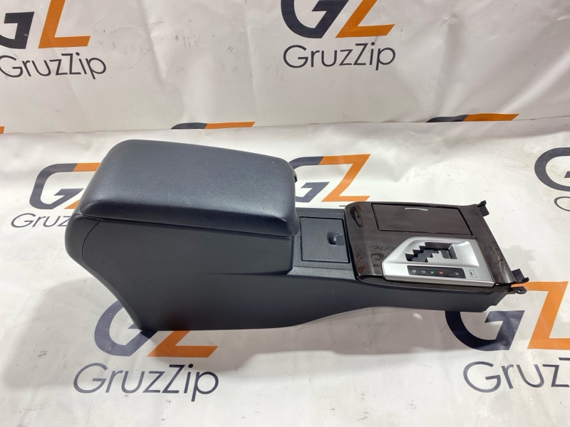 Бардачок между сидений Toyota Camry AVV50 2AR-FXE 2011 (б/у)