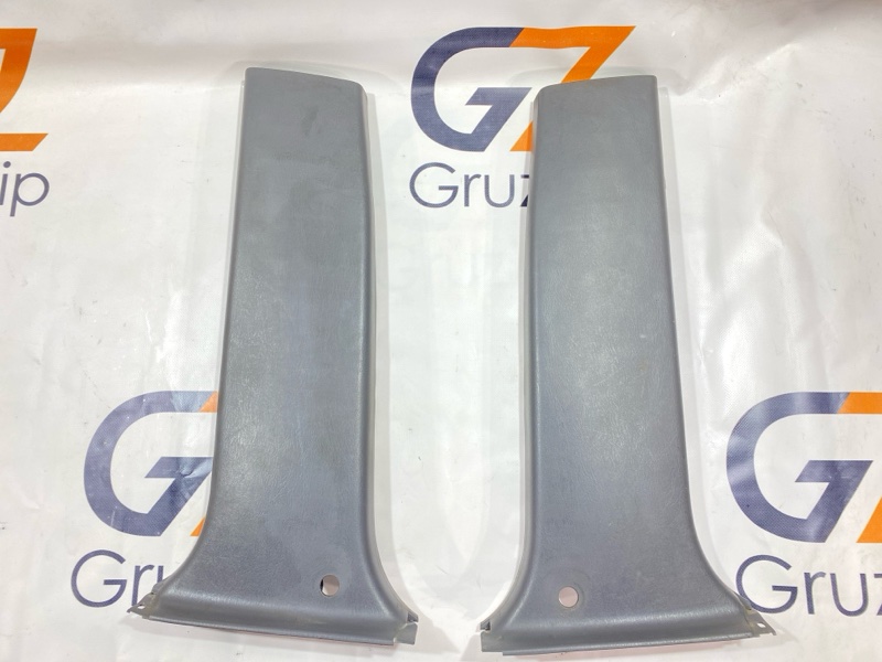 Обшивка стойки Toyota Land Cruiser Prado VZJ120W 5VZ-FE 2004 задняя (б/у)