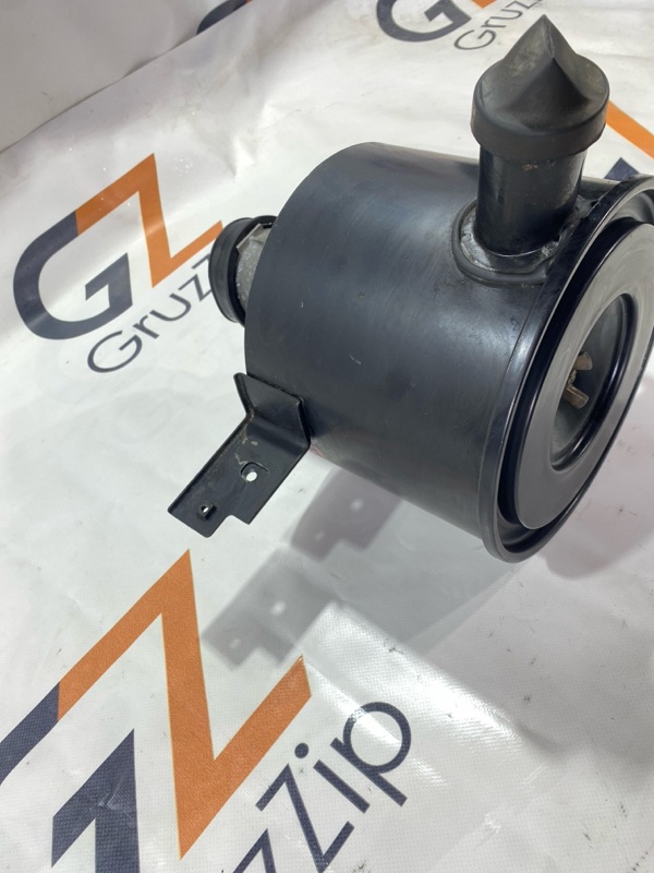 Корпус воздушного фильтра Nissan Safari WGY61 TB45E 1998 (б/у) Корпус воздушного фильтра Nissan Safari WGY61 TB45E 1998 (б/у)