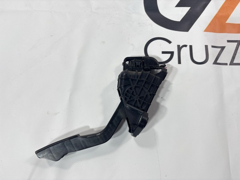 Педаль газа Toyota Tacoma GRN245 1GR-FE 2007 (б/у)