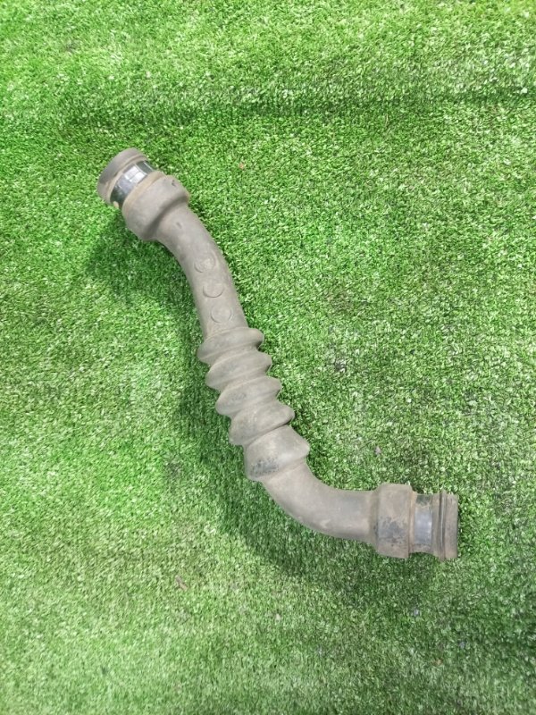 Патрубок топливного бака Toyota 4Runner UZN215L 2UZ-FE 2004 (б/у)