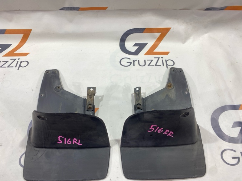 Брызговик Toyota Land Cruiser HDJ101K 1HD-FTE 2000 задний (б/у)