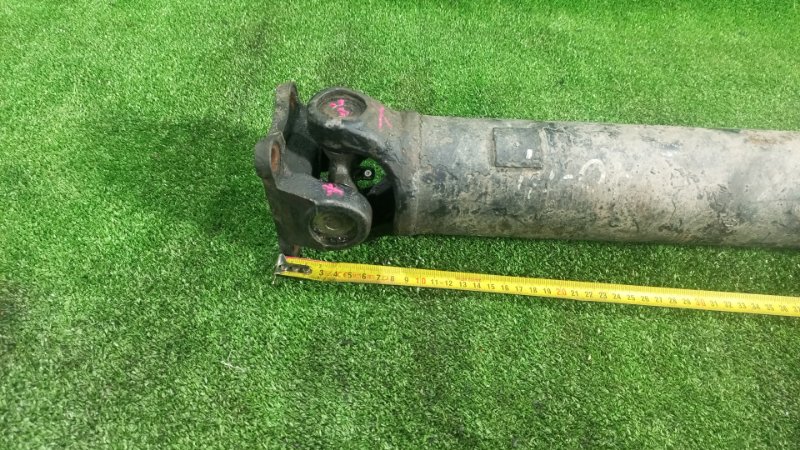 Карданный вал Mitsubishi Fuso Canter FE517 4D33 1995 (б/у) Карданный вал Mitsubishi Fuso Canter FE517 4D33 1995 (б/у)