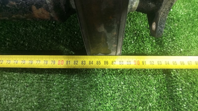 Карданный вал Mitsubishi Fuso Canter FE517 4D33 1995 (б/у) Карданный вал Mitsubishi Fuso Canter FE517 4D33 1995 (б/у)