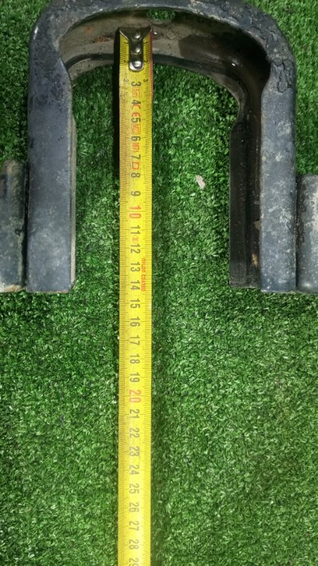 Крепление подвесного подшипника Mitsubishi Fuso Canter FE517 4D33 1995 (б/у) Крепление подвесного подшипника Mitsubishi Fuso Canter FE517 4D33 1995 (б/у)