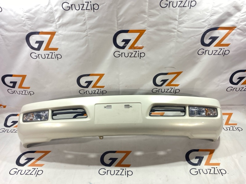 Бампер Toyota Land Cruiser Cygnus UZJ100W 2UZ-FE 2000 передний (б/у)