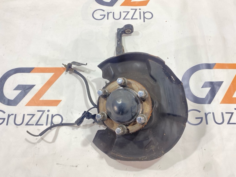 Ступица Toyota Land Cruiser Prado GRJ121W 1GR-FE 2005 передняя правая (б/у)