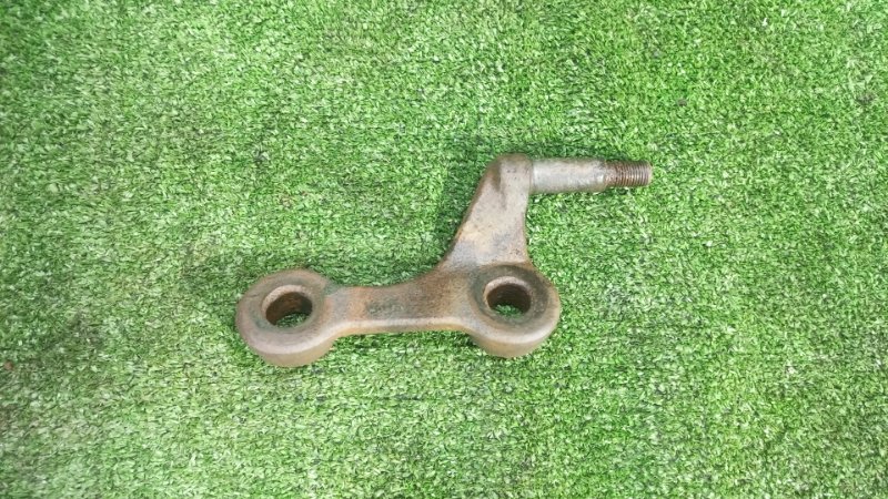 Крепление амортизатора Hino Ranger FE1 J08C 1997 левое (б/у)