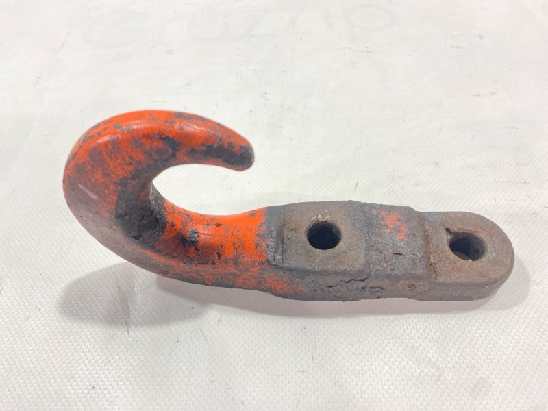 Буксировочный крюк Isuzu Giga CYJ77W6 6UZ1 2006 (б/у) Буксировочный крюк Isuzu Giga CYJ77W6 6UZ1 2006 (б/у)