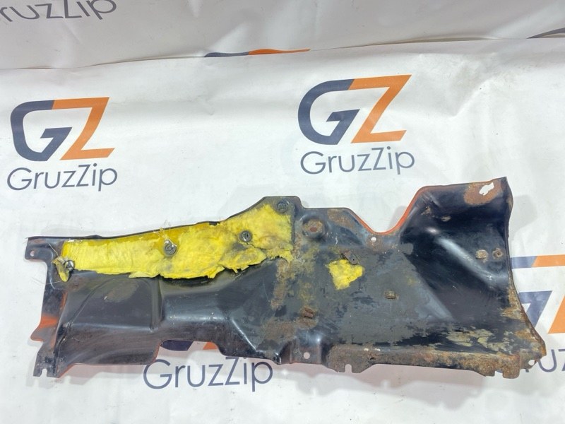 Защита двигателя Isuzu Giga CYJ77W6 6UZ1 2006 (б/у) Защита двигателя Isuzu Giga CYJ77W6 6UZ1 2006 (б/у)