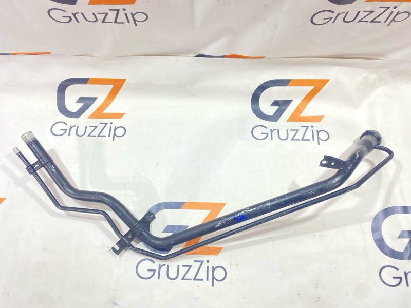 Горловина топливного бака Toyota Land Cruiser HDJ101K 1HD-FTE 2000 (б/у)