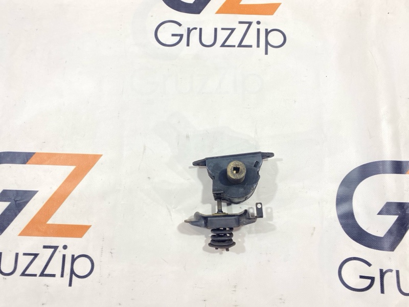 Крепление запасного колеса Toyota Land Cruiser Prado VZJ120W 5VZ-FE 2004 (б/у)