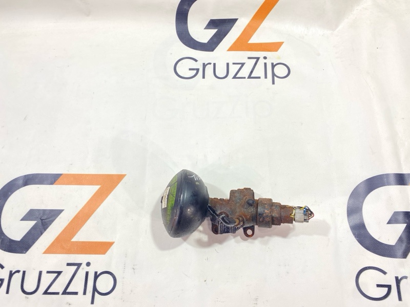 Гидроаккумулятор подвески Toyota Land Cruiser HDJ101K 1HD-FTE 2000 передний правый (б/у)