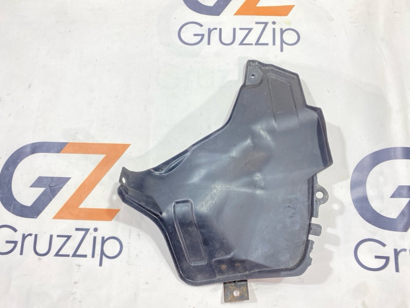 Защита горловины топливного бака Toyota Land Cruiser HDJ101K 1HD-FTE 2000 (б/у)