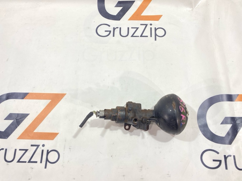 Гидроаккумулятор подвески Toyota Land Cruiser HDJ101K 1HD-FTE 2000 задний левый (б/у)