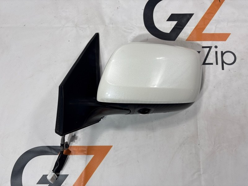 Зеркало Toyota Land Cruiser UZJ200W 2UZ-FE 2008 левое (б/у)
