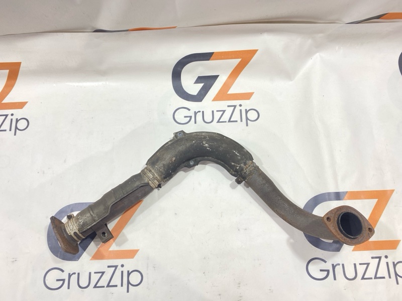 Труба глушителя Toyota Hilux Surf KZN130W 1KZ-TE 1994 (б/у)