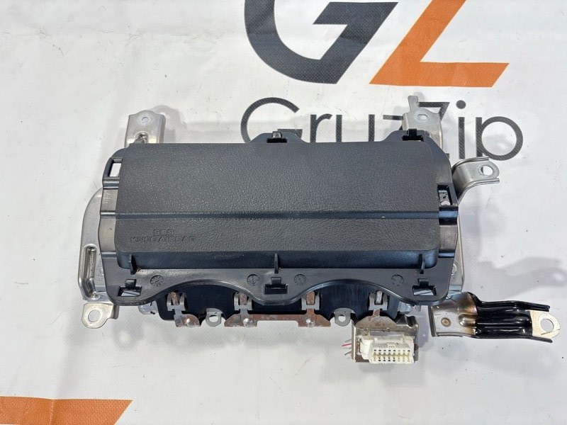 Подушка безопасности колен Toyota Land Cruiser UZJ200W 2UZ-FE 2008 правая (б/у)