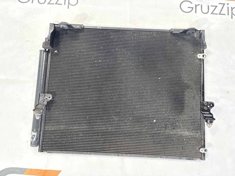 Радиатор кондиционера Toyota Land Cruiser UZJ200W 2UZ-FE 2008 (б/у)