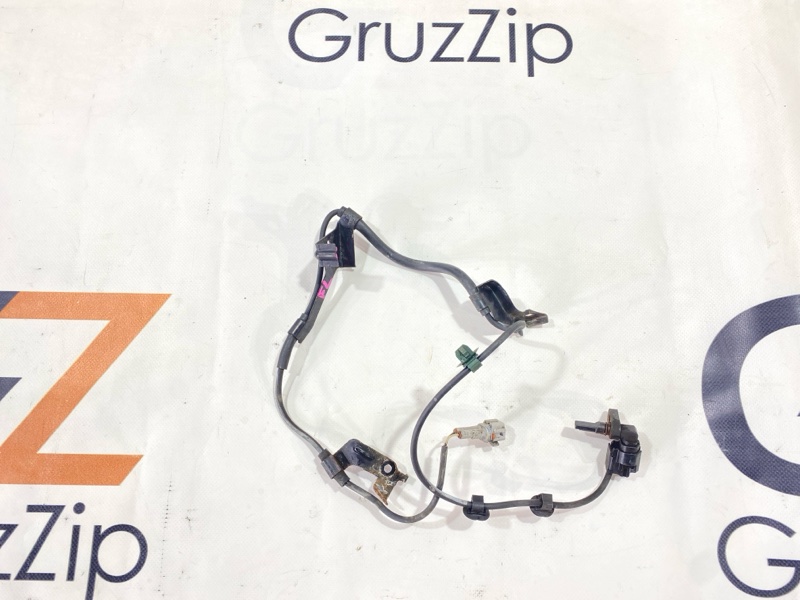 Датчик abs Toyota Hilux Surf TRN215W 2TR-FE 2005 передний левый (б/у)