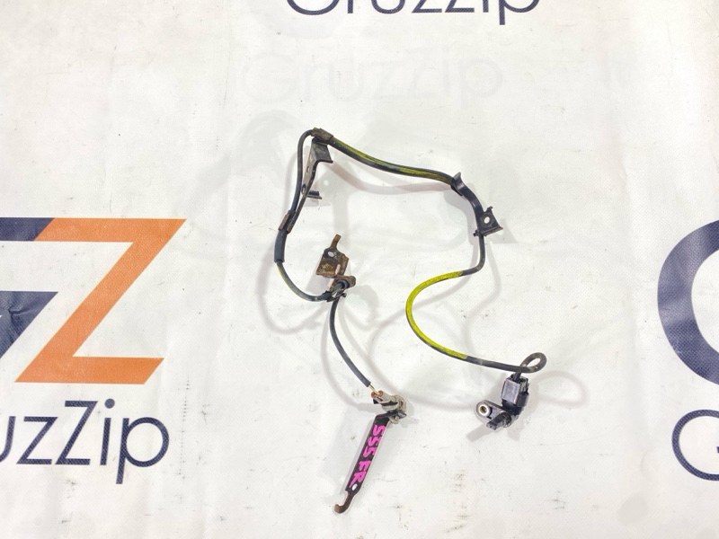 Датчик abs Toyota Hilux Surf TRN215W 2TR-FE 2005 передний правый (б/у)