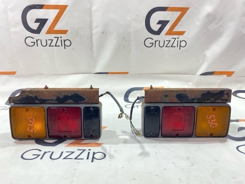 Стоп-сигнал Mitsubishi Fuso Canter FE568 4D35 1998 (б/у)