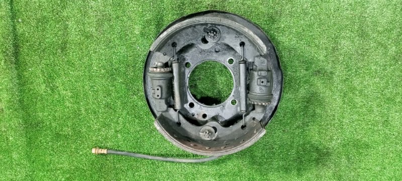 Тормозные колодки Hino Ranger FD2JGB J08C 1995 переднее правое (б/у)