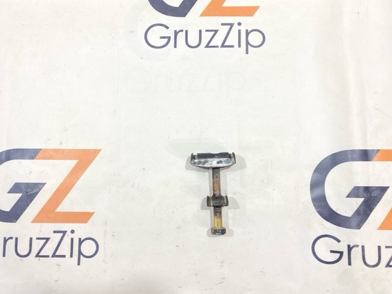 Болт подвески Toyota Land Cruiser Cygnus UZJ100W 2UZ-FE 2000 (б/у)
