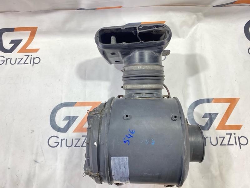 Корпус воздушного фильтра Mitsubishi Fuso Super Great FS54 6M70 2002 (б/у)