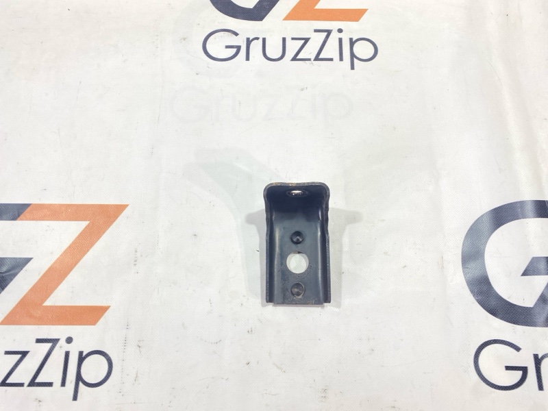 Крепление амортизатора Mitsubishi Fuso Fighter FK61FM 6M60 2002 (б/у)