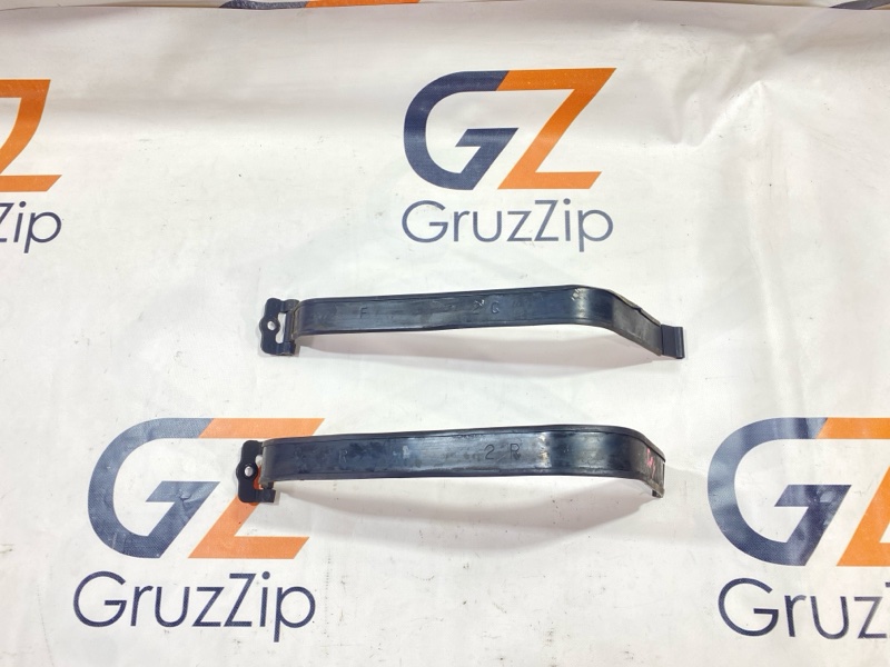 Лента крепления топливного бака Toyota 4Runner UZN215L 2UZ-FE 2004 (б/у)