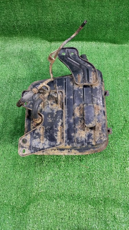 Бачок вакуумный Hino Dutro XZU347 S05C 2002 (б/у)