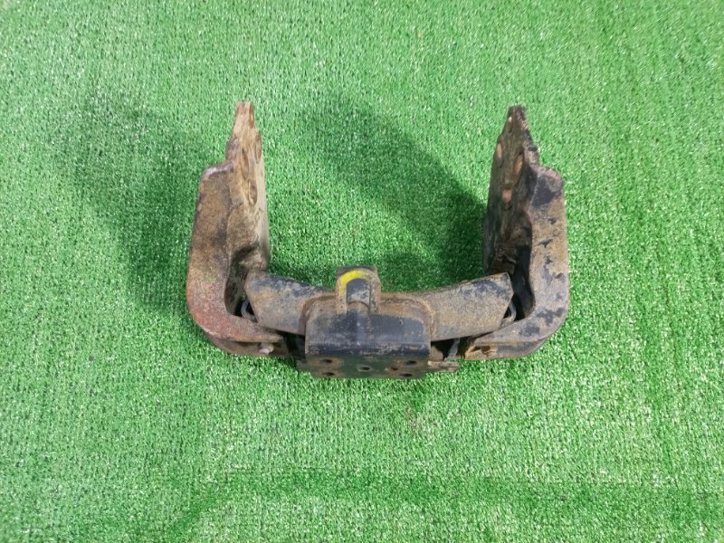 Подушка МКПП Hino Dutro XZU347 S05C 2002 (б/у)