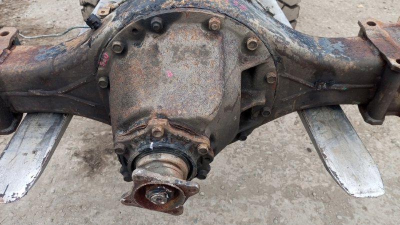 Редуктор моста Nissan Diesel Condor MK122B FD46T 2002 задний (б/у)