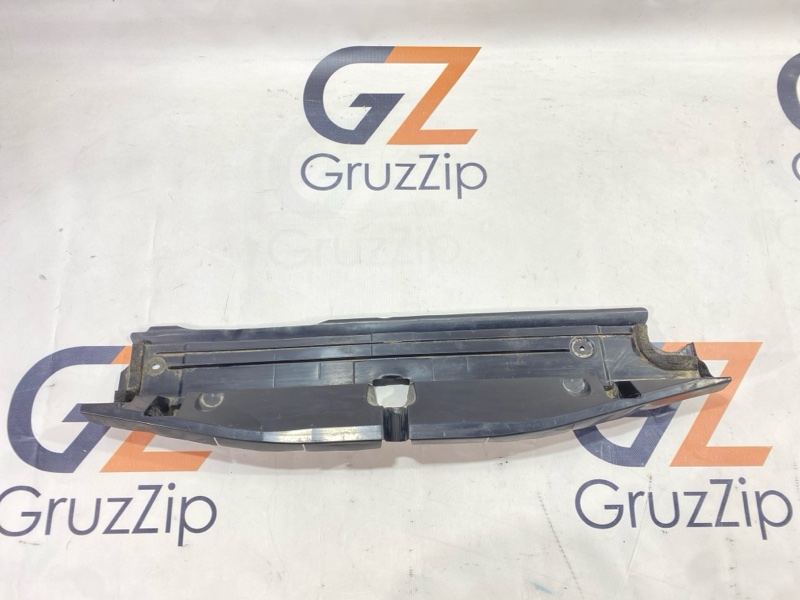 Защита радиатора Toyota PRIUS ZVW50 2ZR-FXE 2017 (б/у)