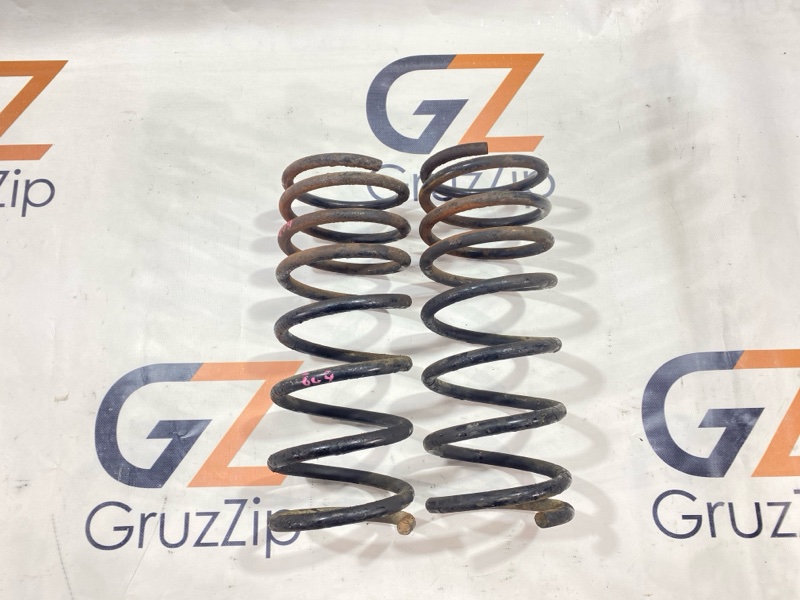 Пружина Nissan Safari VRGY60 TD42 1990 задняя (б/у)