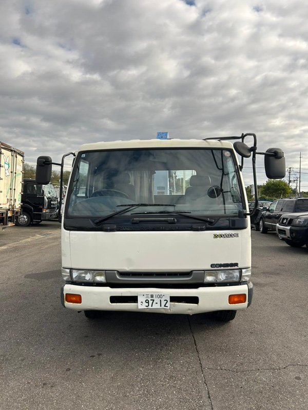 Кабина Nissan Diesel Condor MK210 FE6 1994 (б/у)