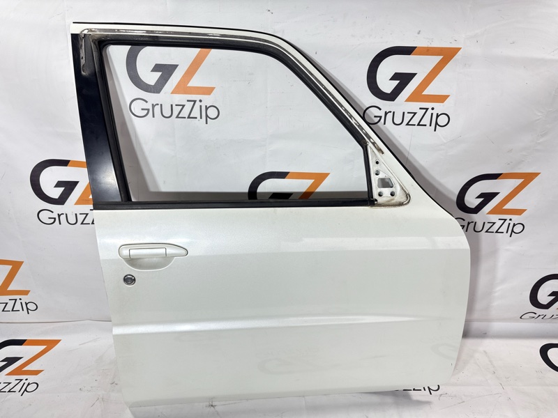 Дверь Nissan Safari WFGY61 TB48DE 2006 передняя правая (б/у)