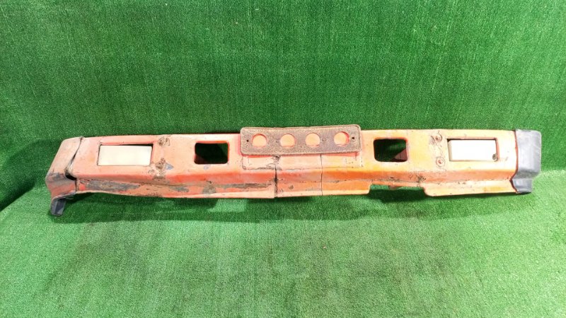 Бампер Mitsubishi Fuso Fighter FK517 6D16 1991 (б/у)