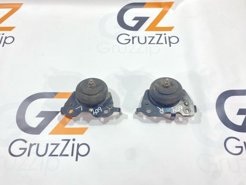 Подушка двигателя Toyota Tundra USK56L 3URFE 2013 (б/у)