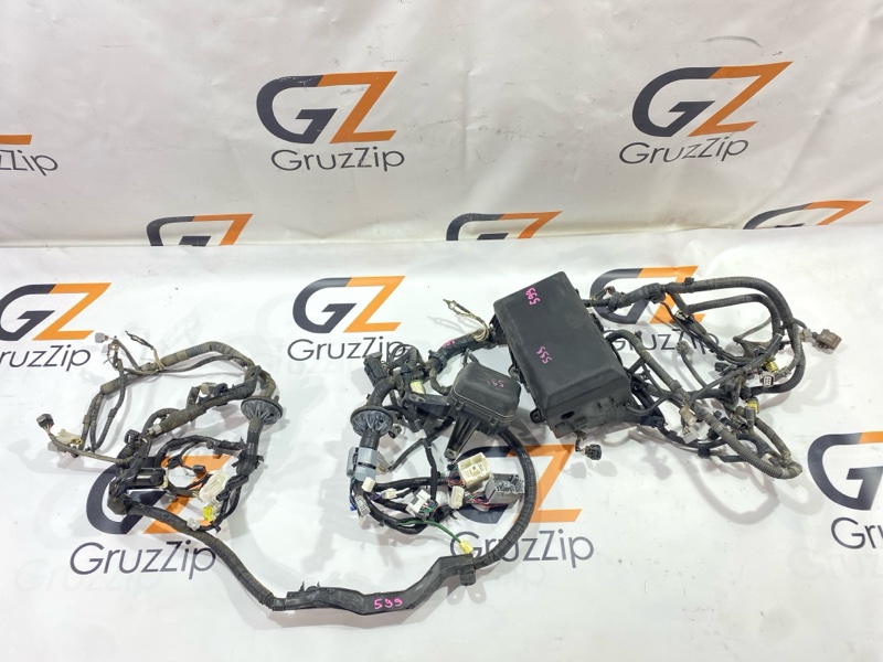 Коса под капотная Toyota Land Cruiser UZJ200W 2UZ-FE 2008 (б/у)
