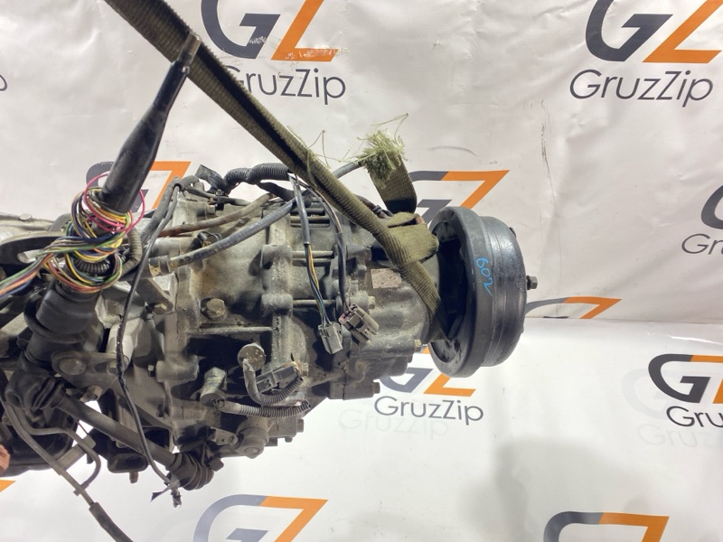 Раздаточная коробка Nissan Safari VRGY60 TD42 1990 (б/у)