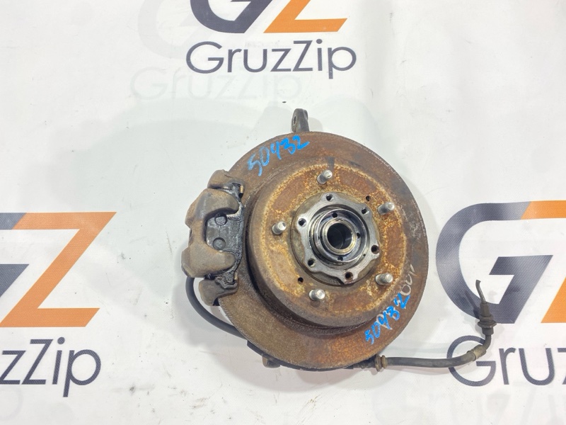 Ступица Suzuki Jimny Sierra JB43W M13A 2006 передняя левая (б/у)