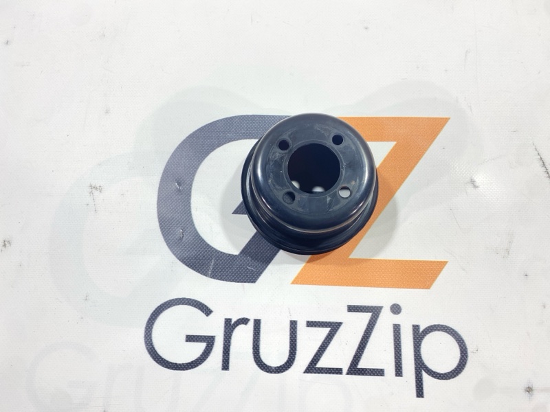 Шкив помпы Toyota Land Cruiser Prado GRJ121W 1GR-FE 2005 (б/у)