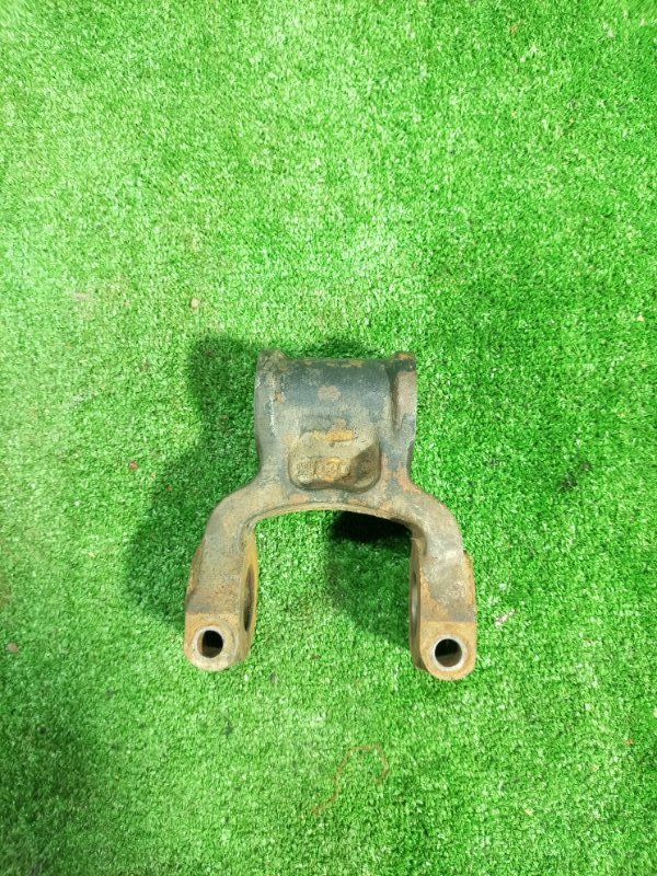 Серьга рессоры Isuzu Giga CXZ72 12PD1 1990 (б/у)