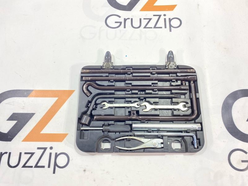 Набор инструментов Toyota Land Cruiser Prado VZJ120W 5VZ-FE 2004 (б/у)