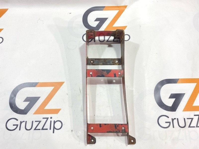 Крепление крыла Isuzu Giga CYJ77W8 6UZ1 2007 правое (б/у)