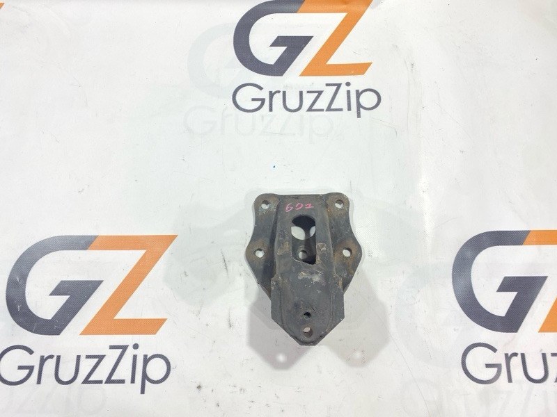 Кронштейн рессоры Isuzu Forward FRR32 6HE1 1992 задний (б/у)