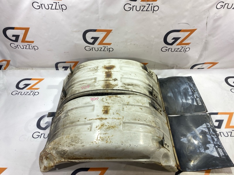 Крыло ( брызговик ) Isuzu Forward FRR12 6BG1 1990 заднее (б/у)